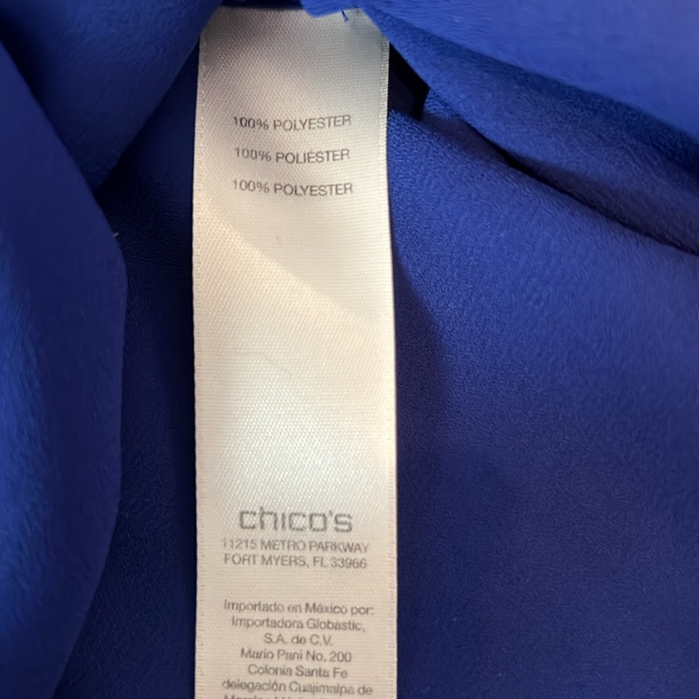 EUC Chico’s Cobalt Blue Tie Front High Low Shirt Roll Tab Sleeve Size 2/12 - Picture 12 of 13